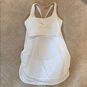 Lululemon built-in sports bra tank - Size 4